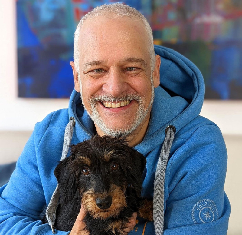 CTO Coach Stephan Schmidt with his dog